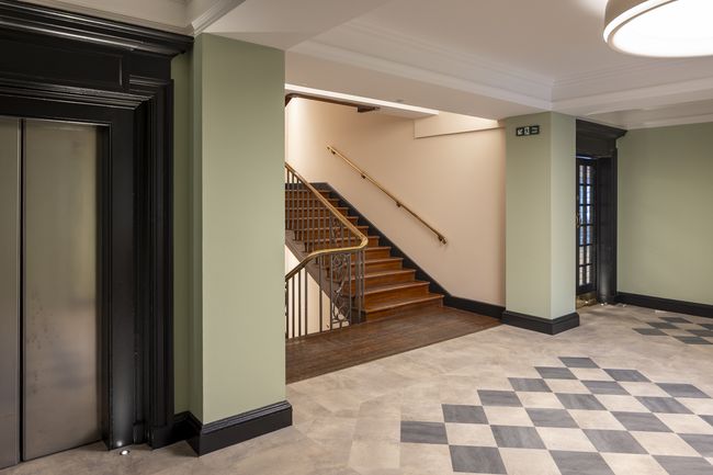 Collins successfully completes Bloomsbury project