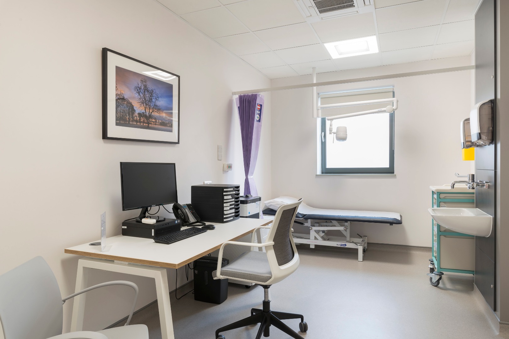 New Victoria Hospital Collins Construction